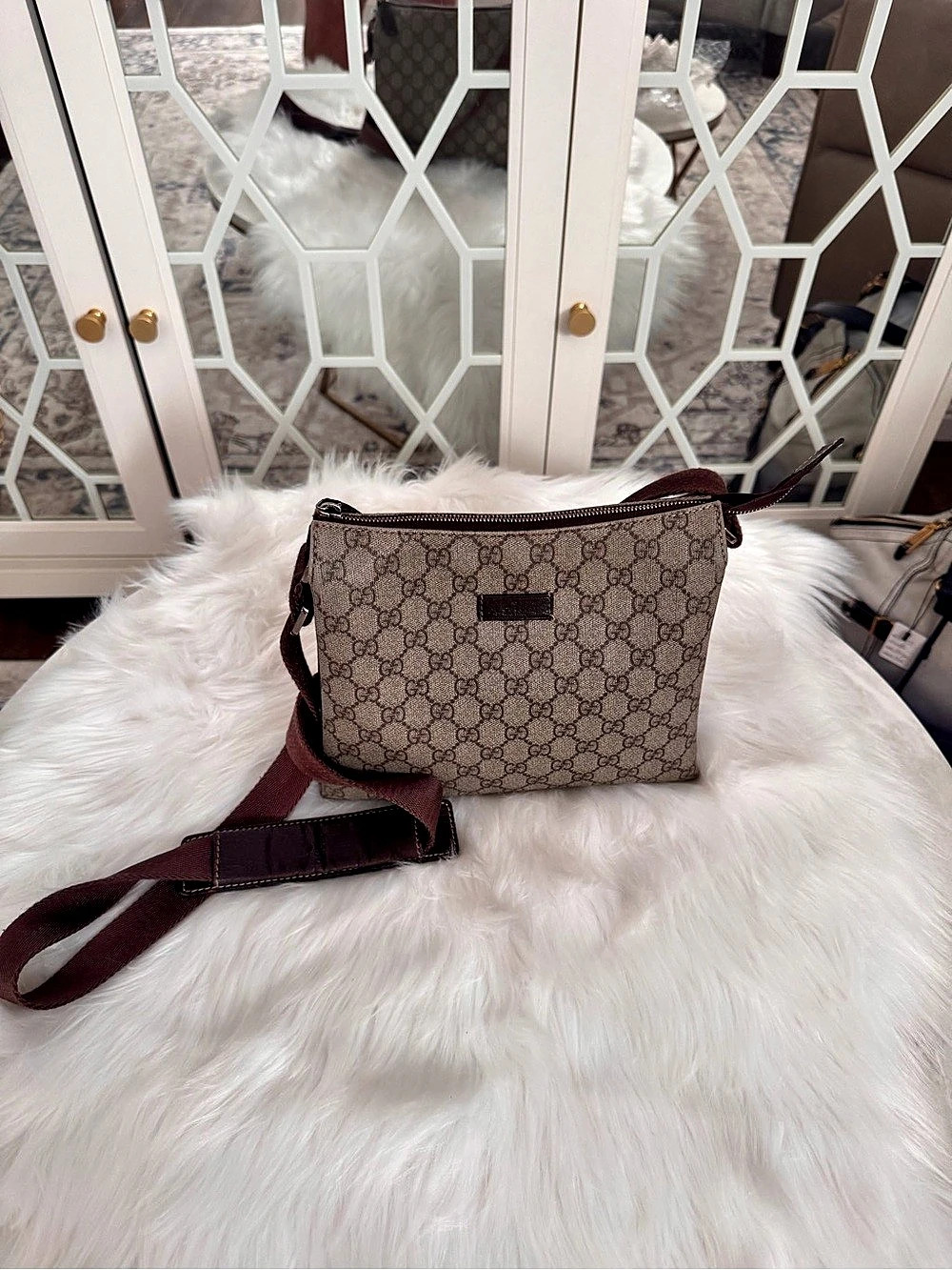 Gucci Supreme GG Messenger Monogram Coated Canvas Crossbody Bag
